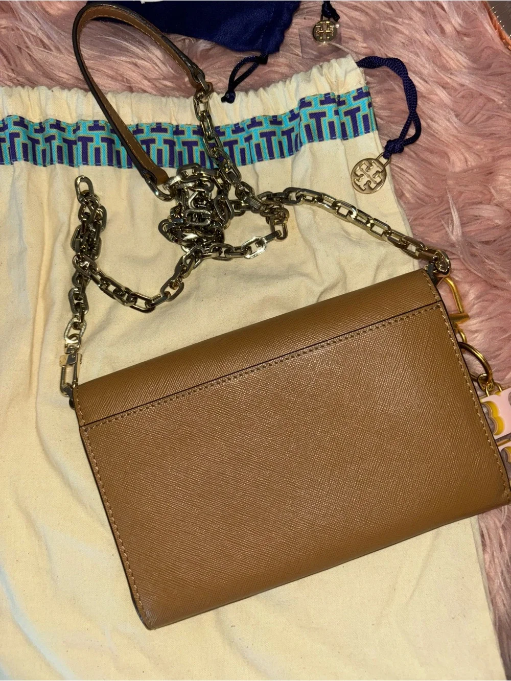 Tory Burch 💖wear scratches